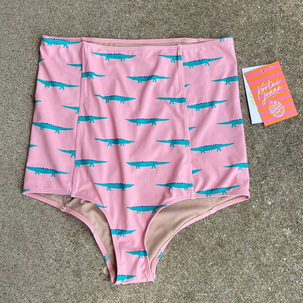 NWT Kortni Jeane Bottoms